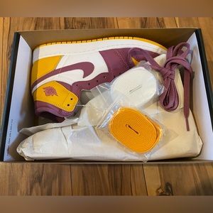 Air Jordan 1 Retro High OG GS